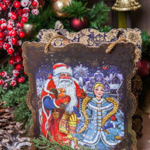 Коробка Дед Мороз и Снегурочка (премиум)